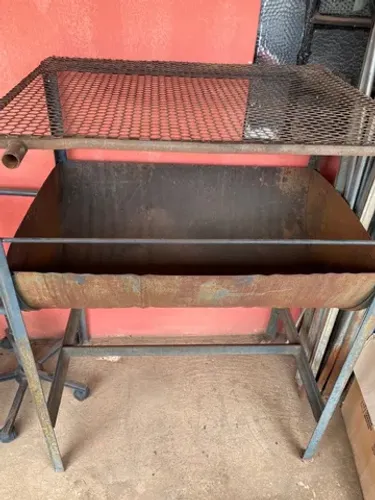 Churrasqueira de tambor com grelha
