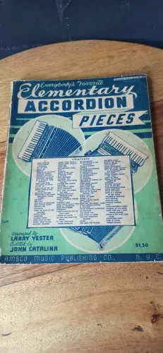 REVISTA ANTIGA ELEMENTARY ACCORDION PIECES 1941 PARTITURAS ACORDEON SANFONA RARIDADE 