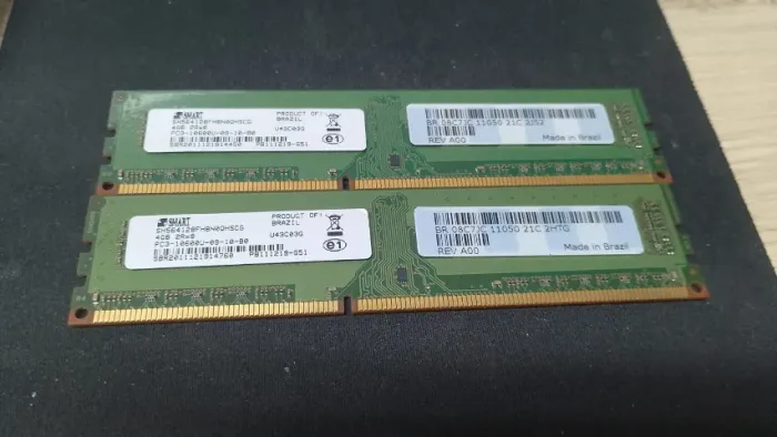 2 pentes memória Ram para Desktop 4GB 2Rx8-PC3-10600U
