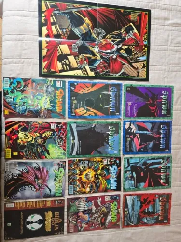 Lote Mangás e poster Spawn