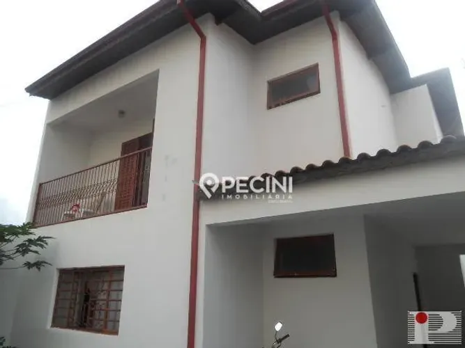 Casa com 3 quartos para venda, no Jardim Mirassol em Rio Claro.