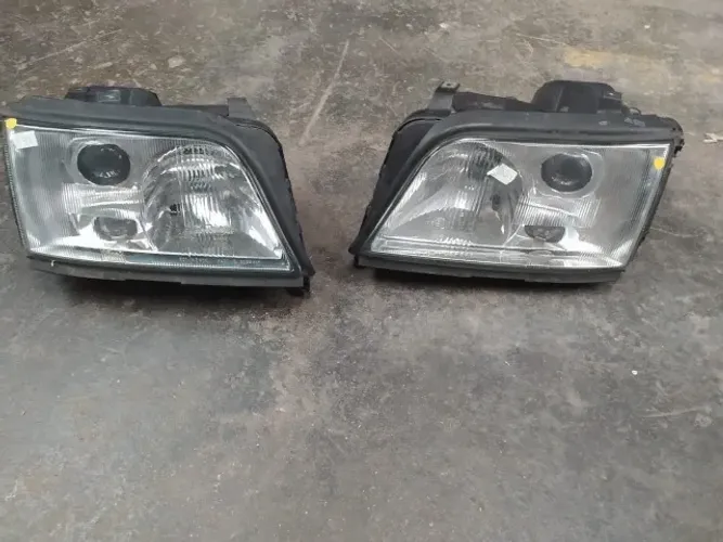 Farol Audi A6 1995 1996