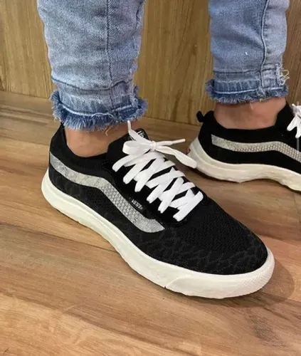 Lançamento Vans Ultrarange Vr3 Premium