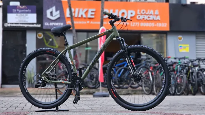 Bicicleta Aro 29 Alumínio First com Cabeamento Interno 21v SOMOS LOJA 12x R$124,90