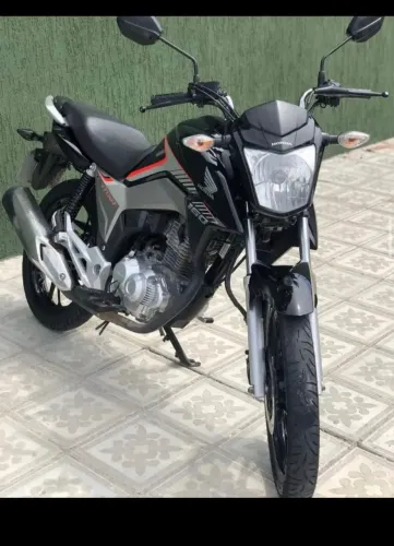 Vendo Titan 160 no preço 
