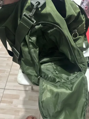 Bolsa espaçosa verde