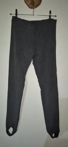 Calça legging com pé