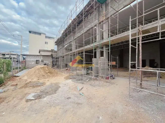 Loja localizada no bairro Nações