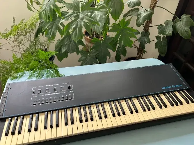 Sequencial Circuit / Siel - PianoForte / Sintetizador / Piano analógico raríssimo