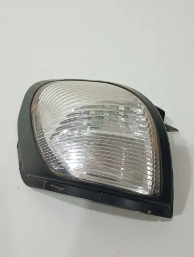 Pisca Seta Retrovisor Esquerdo S10 2012 A 2022 Esquerdo Preto