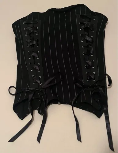 Corset Listrado com Detalhes em Laço Short Fuse- Tamanho P