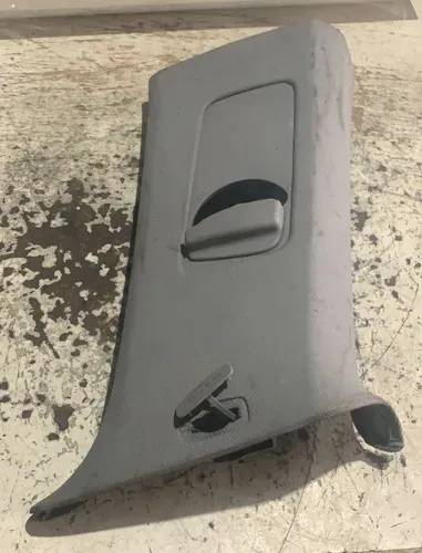 Coluna Cinto Lado Direito Porsche Cayenne 2008