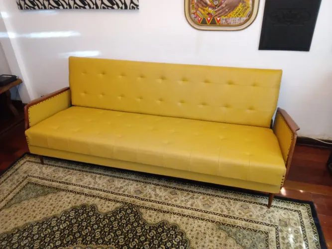 Sofá  década  50 . Rino levi .madeira caviuna. Lindo.