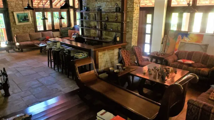 Casa à venda, 5 quartos, 2 suítes, 6 vagas, Ipê - Nova Lima/MG