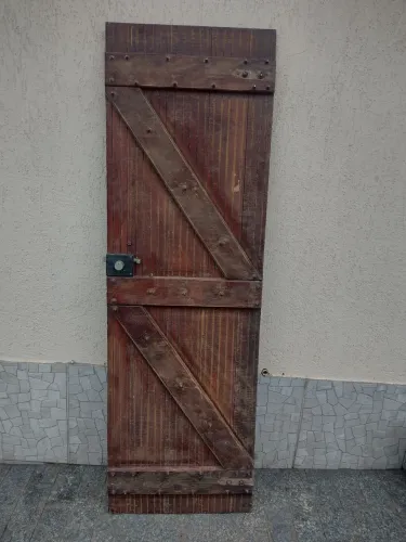Portão social de Ipê 