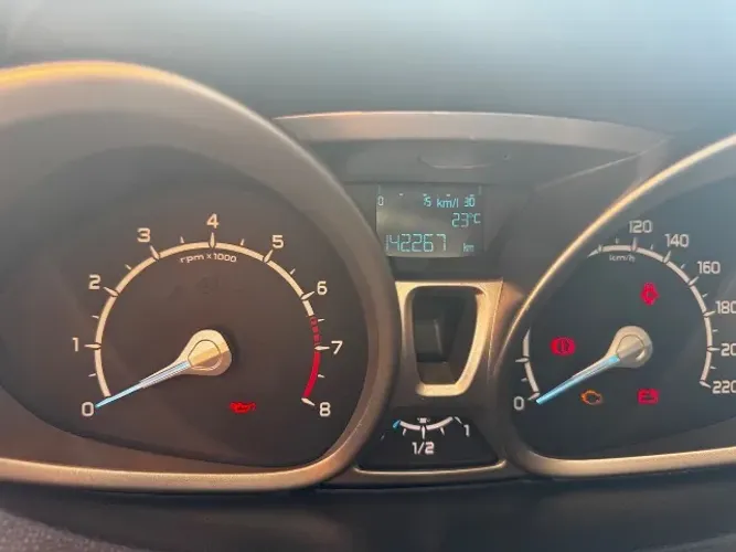 Ford Ecosport Titanium 1.6 16V Flex 5P 2014