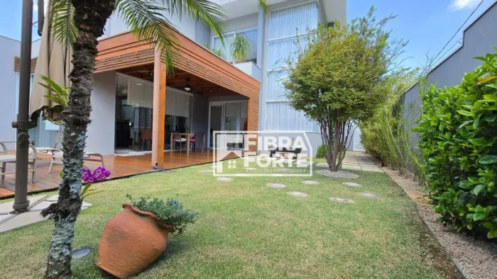 Casa com 3 dormitórios à venda, 270 m² por R$ 2.940.000,00 - Swiss Park - Campinas/SP