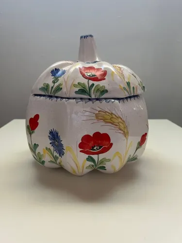 Pote hand painted Folk Art Hungára