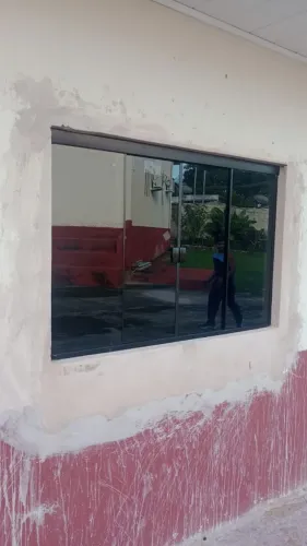 Janelas de vidro novas