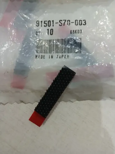 Fixador B para brisa Honda Accord/ City.