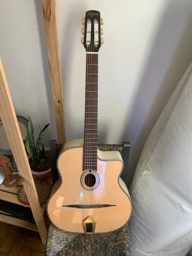 Violão Manouche Tagima
