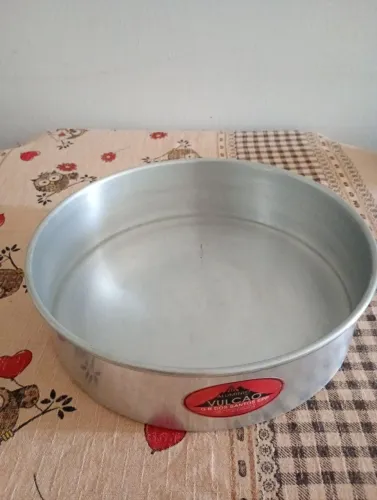 Vendo Tabuleiro de bolo 