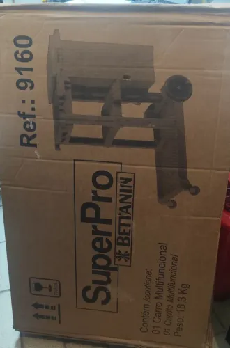 Carinho de limpeza funcional