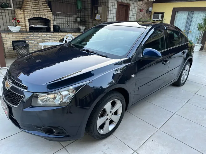 Cruze sedan 14/14 automático único dono 
