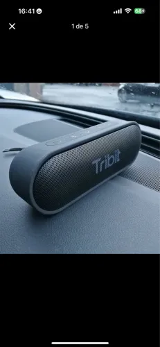 Caixa de Som Bluetooth Tribit Go usada sem a caixa