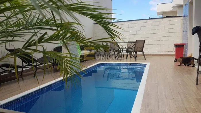 Casa em condomínio à venda no Condomínio Reserva da Mata em Vinhedo/SP
