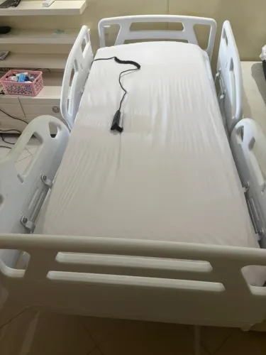Cama hospitalar elétrica 
