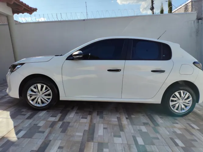 Peugeot 208 Like 1.0 Flex 6V 5P Mec. 2023