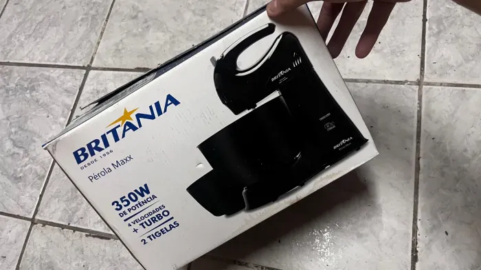 Batedeira Britânia Pérola Maxx 350W 4 Velocidades + Turbo
