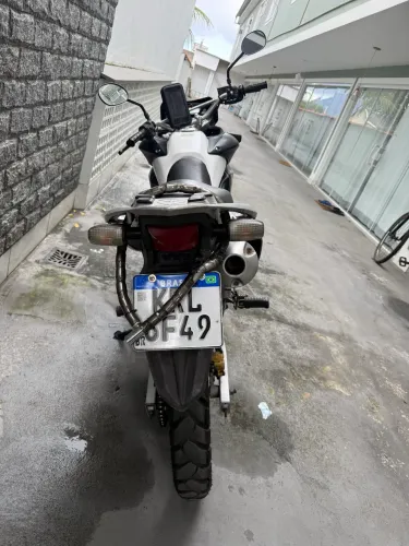 Vendo xre 300 ano 2015 R$ 15.0000