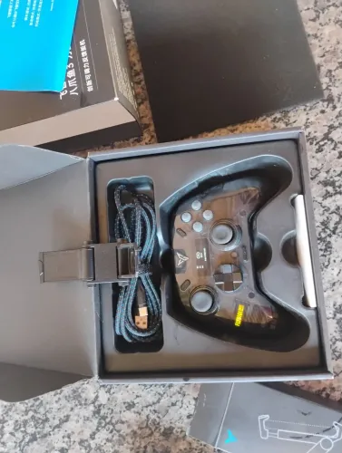 Flydigi Apex 3 Elite