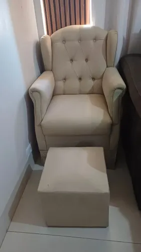 Poltrona de amamentação