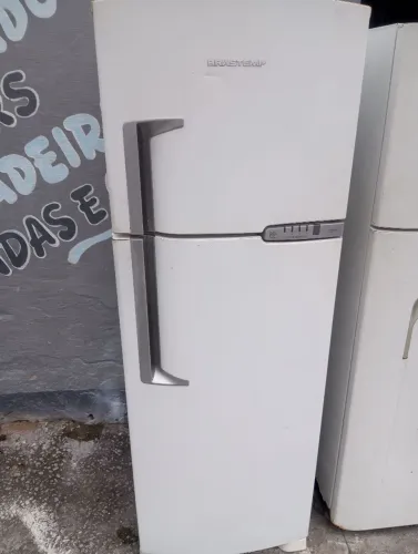 Geladeira frost free ótimo estado