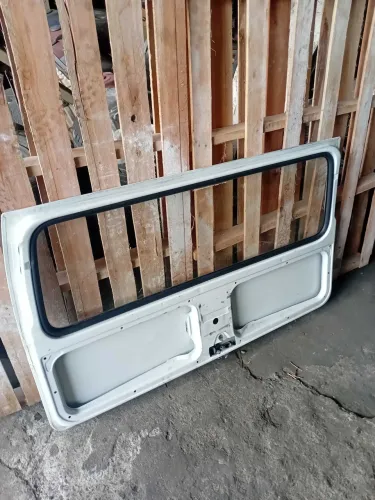Tampa Traseira Kombi 2008 A 2009 Branco