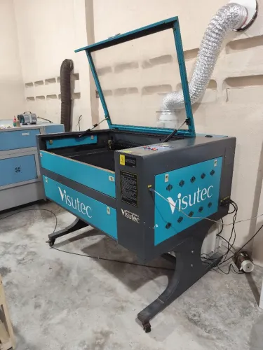 Máquina de corte a laser 90x60 80w