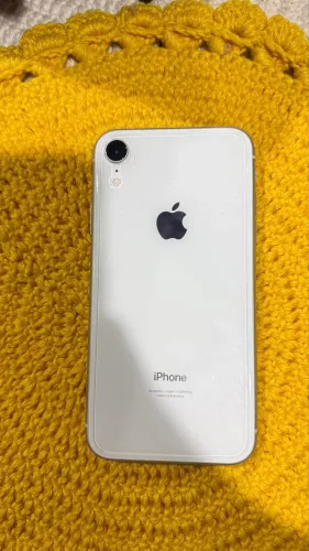 iPhone XR 