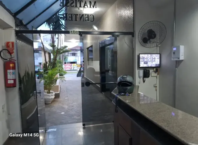 Sala/Conjunto para venda tem 40 metros quadrados em Vila Mathias - Santos - São Paulo