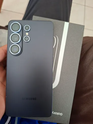 Vendo galaxy S26 Ultra 256g Preto
