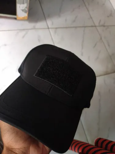 Boné invictus