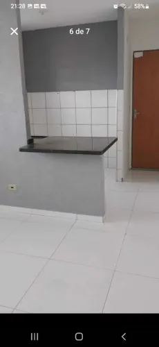 Aluga se um apartamento