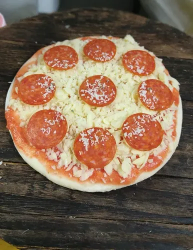 Pizzas brotinho congeladas kit com 10 unidades