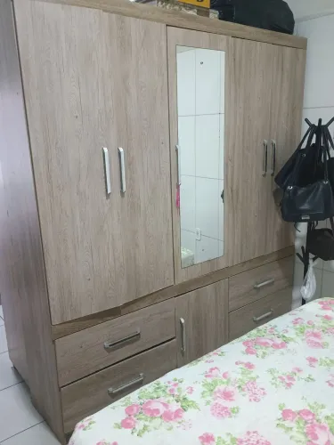 Guarda Roupa