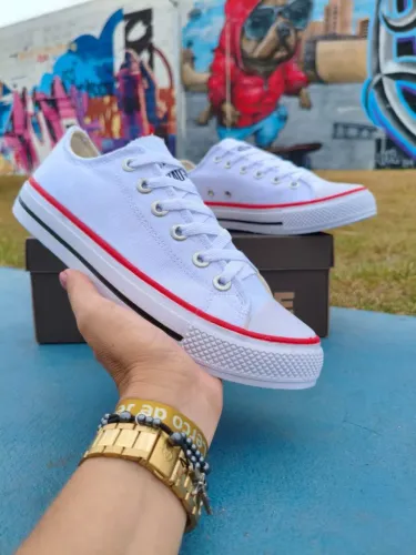 Tênis All Star Chuck Taylor Platform White | O Ícone Casual com Solado Plataforma