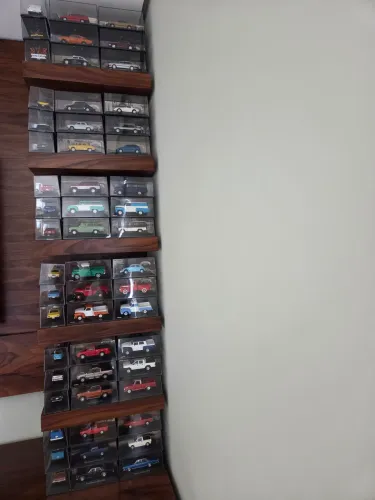 COLEÇÃO MINIATURAS CARROS INESQUECÍVEIS DO BRASIL, UBERABA
