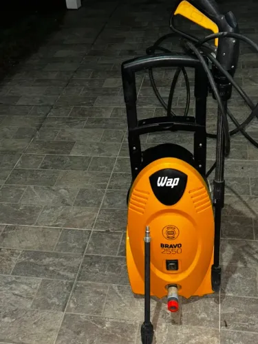 LAVA JATO DE ALTA PRESSÃO WAP BRAVO 2250
