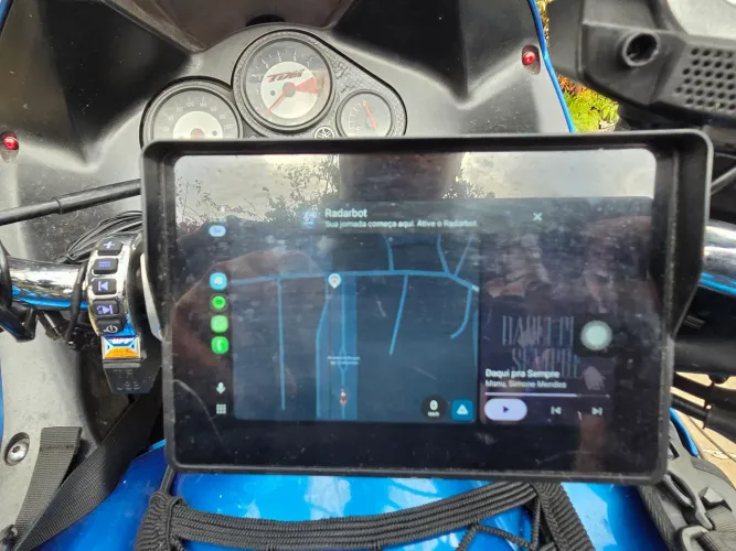 Moto nova, sem detalhes